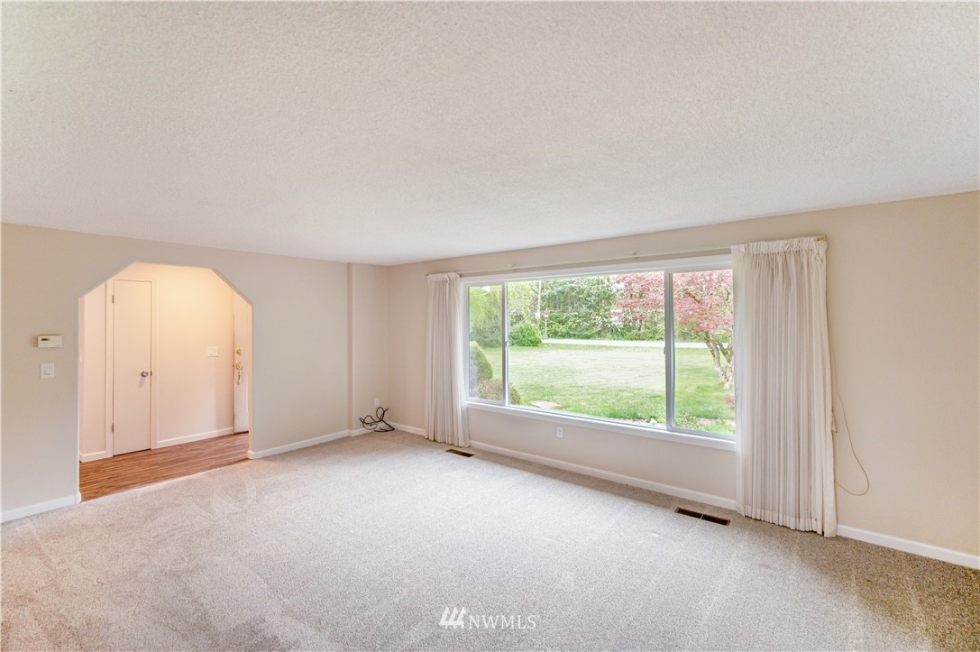 6891 Old Guide Road Lynden, WA 98264 - Photo 7 of 32