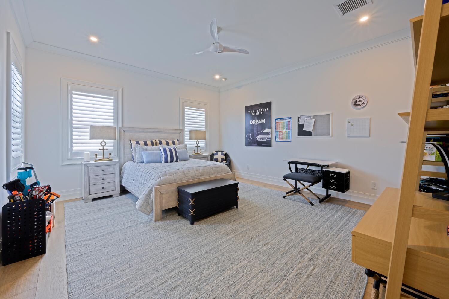 643 Pilot Road North Palm Beach, FL 33408 - Photo 30 of 73 GUEST SUITE 2 - 2ND FLOOR