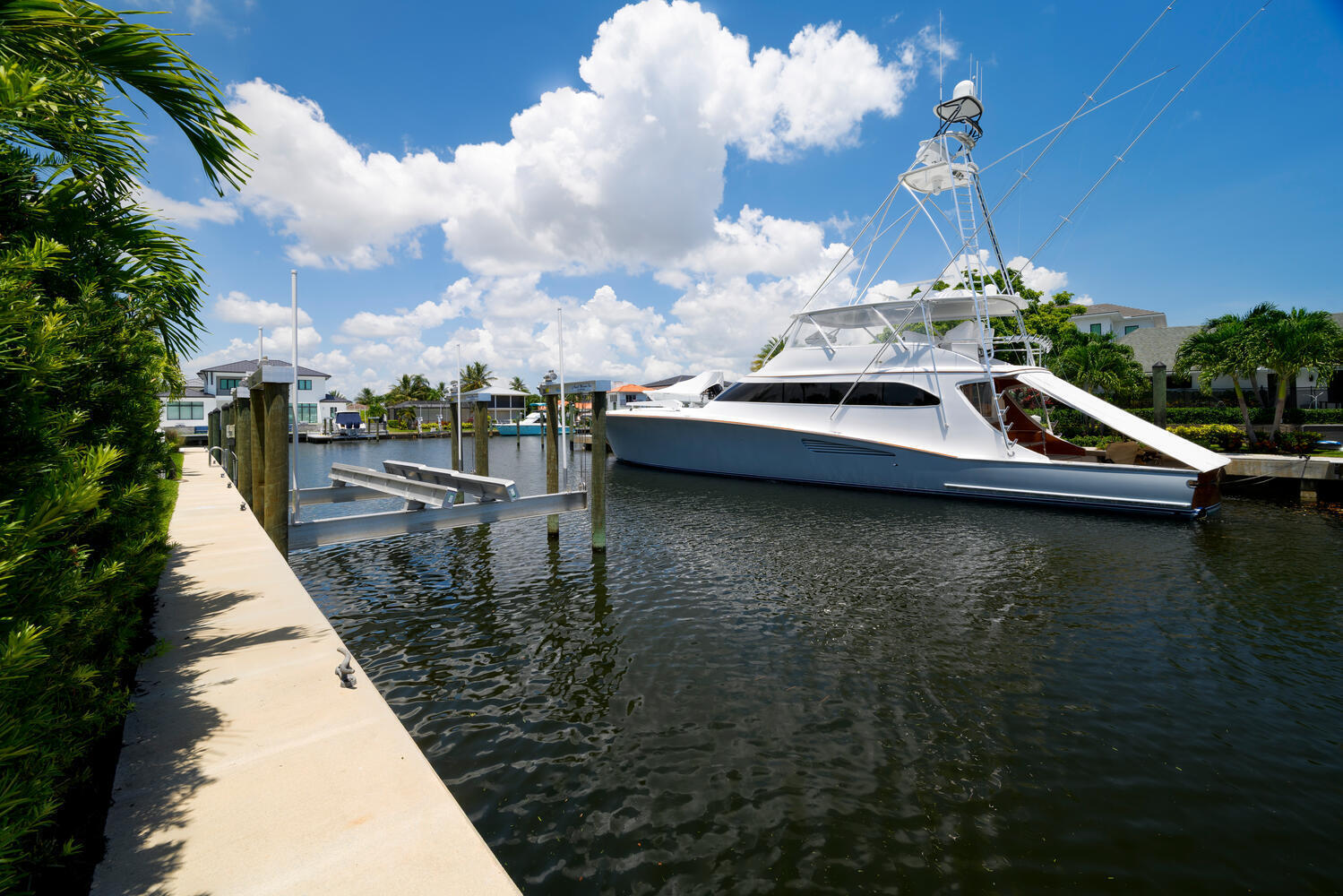 643 Pilot Road North Palm Beach, FL 33408 - Photo 48 of 73 LIFTS