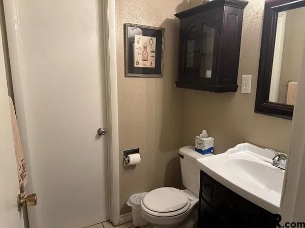 $1,500 | 3113 Greg Lane, Tyler, TX 75701
