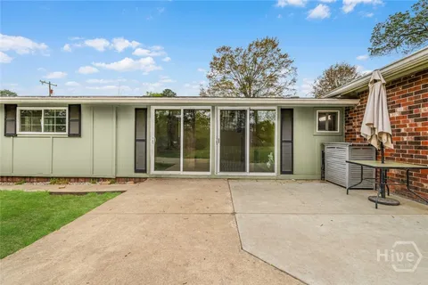 $345,000 | 402 North Sangrena Drive, Pooler, GA 31322