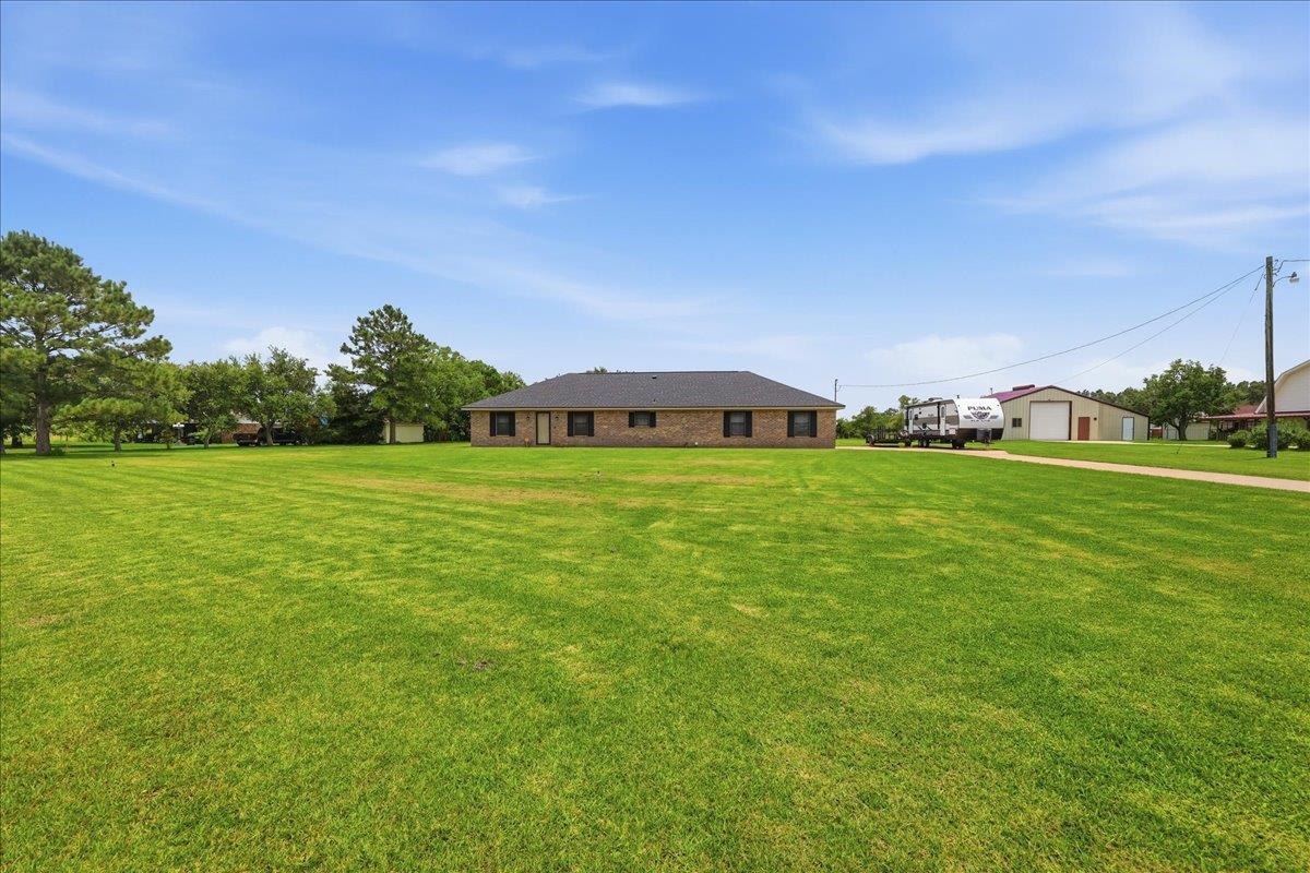 8077 Rice Lane Beaumont, TX 77705 - Photo 1 of 36