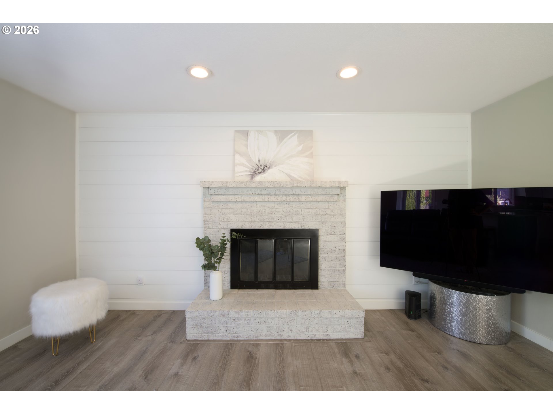 16782 Southwest Hargis Road Beaverton, OR 97007 - Photo 19 of 42 Gallery Image 19