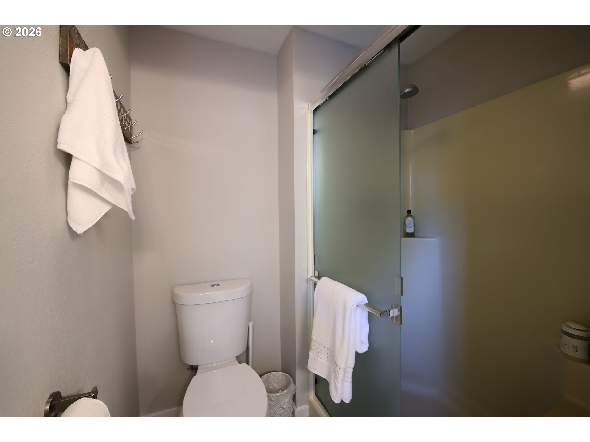 16782 Southwest Hargis Road Beaverton, OR 97007 - Photo 26 of 42 Gallery Image 26