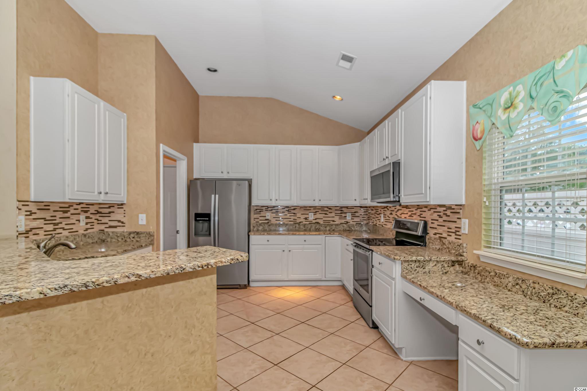 4492 Fringetree Drive Murrells Inlet, SC 29576 - Photo 8 of 40 Gallery Image 8