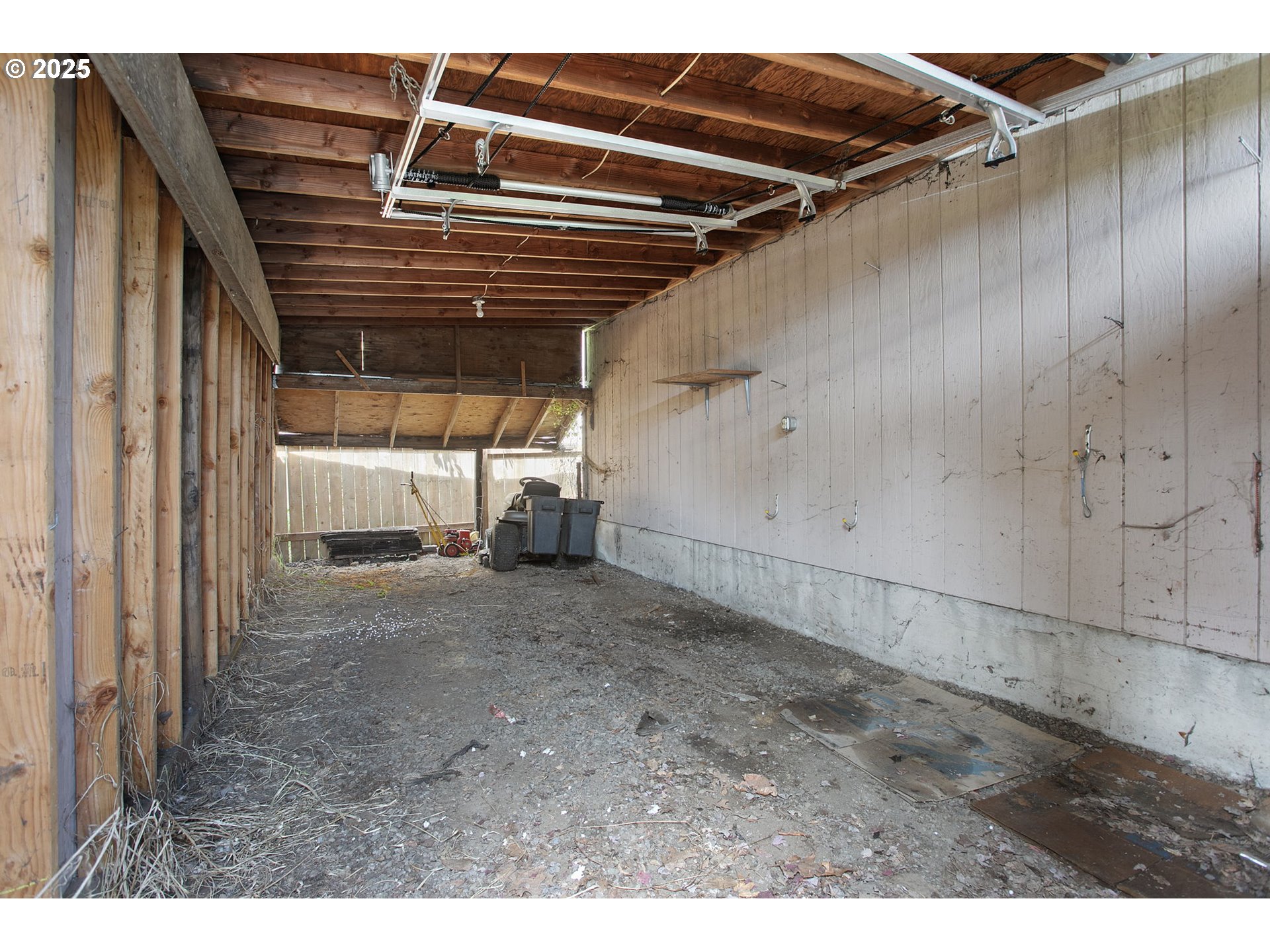 8519 Cason Road Gladstone, OR 97027 - Photo 39 of 40 Gallery Image 39