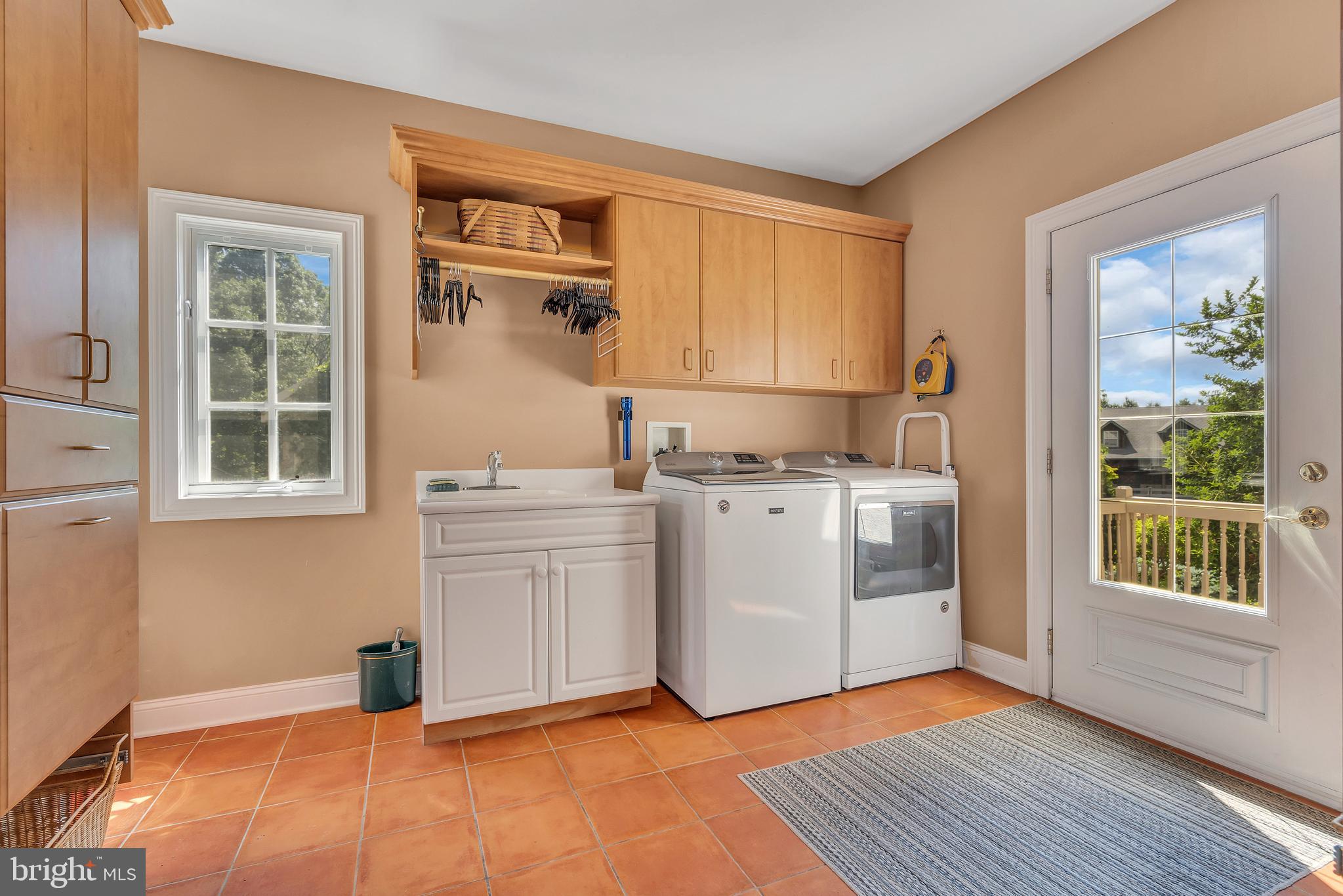 240 Oak Grove Road Pittstown, NJ 08867 - Photo 51 of 67