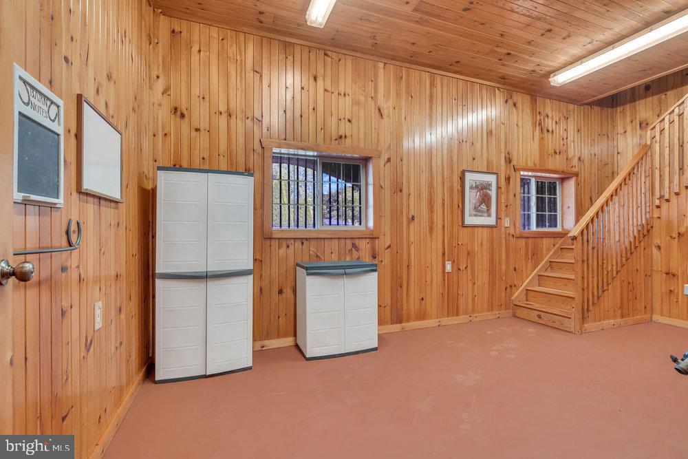 240 Oak Grove Road Pittstown, NJ 08867 - Photo 60 of 67