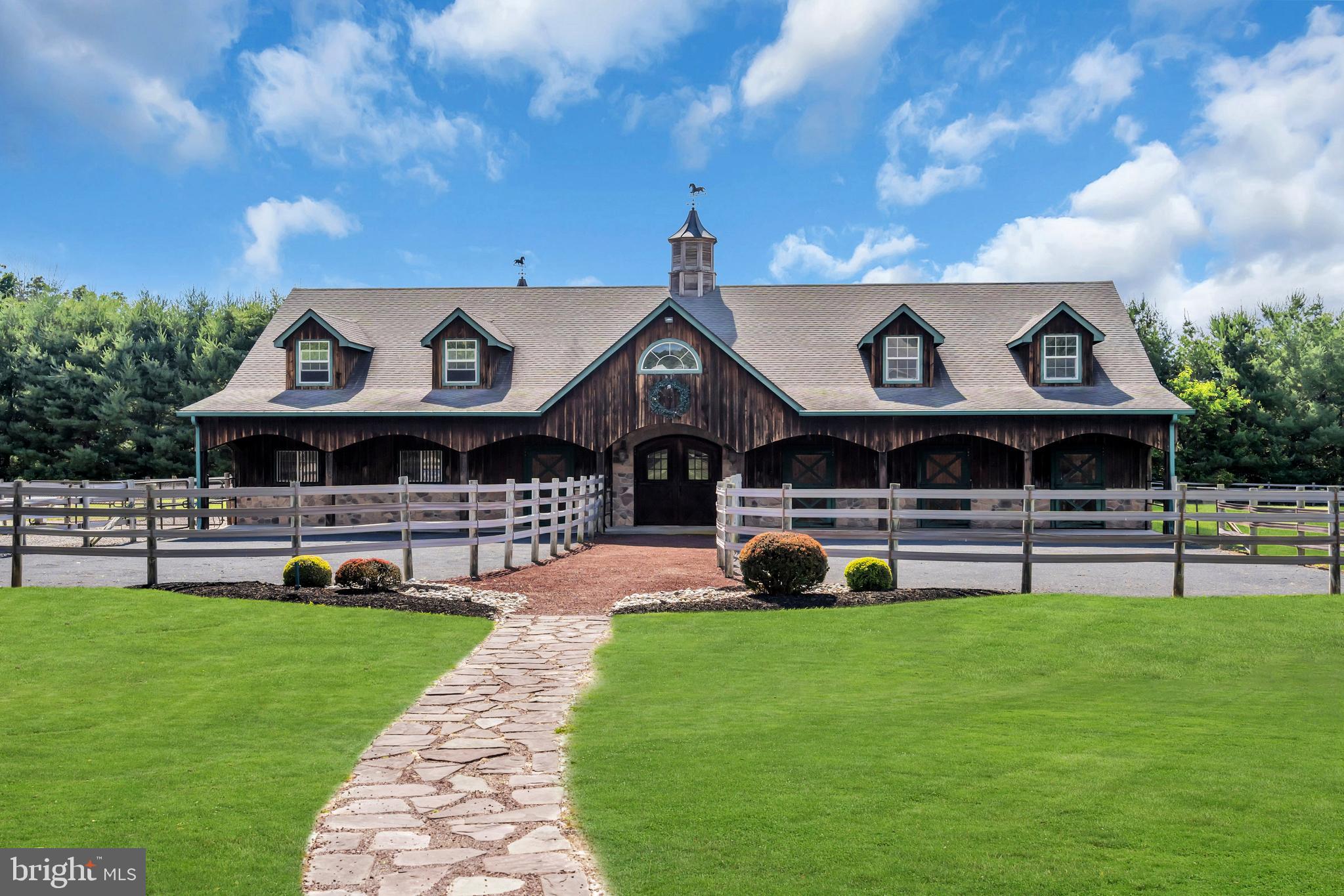 240 Oak Grove Road Pittstown, NJ 08867 - Photo 6 of 67