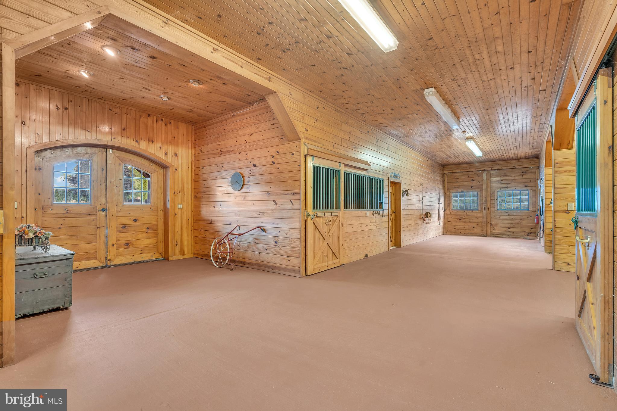 240 Oak Grove Road Pittstown, NJ 08867 - Photo 7 of 67