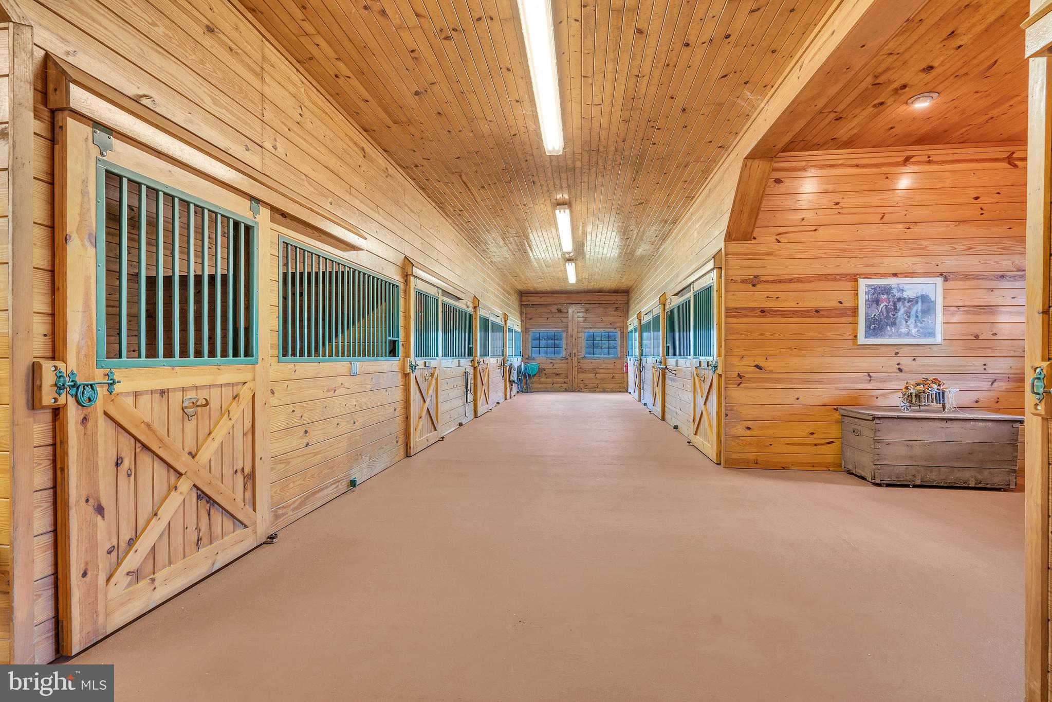 240 Oak Grove Road Pittstown, NJ 08867 - Photo 8 of 67