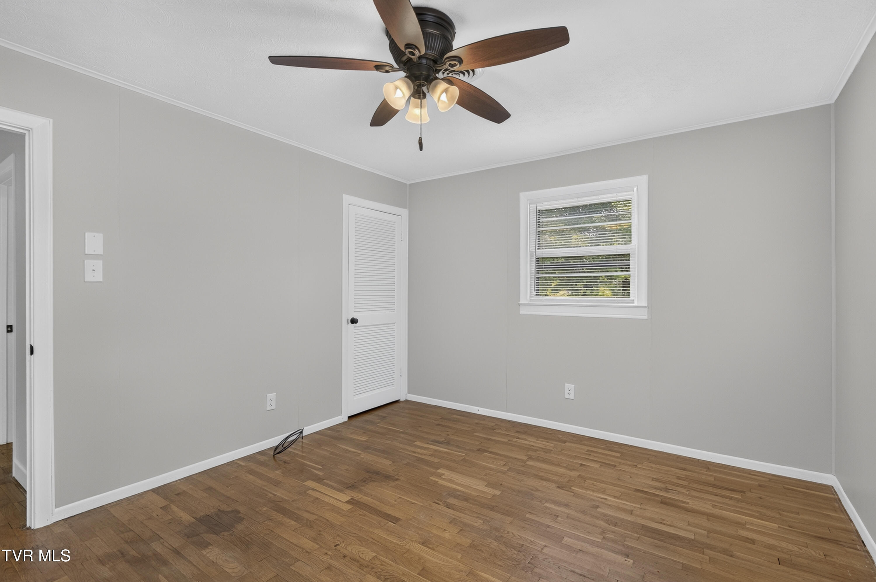 302 Seminole Road Bristol, VA 24201 - Photo 36 of 50 302-Seminole-Rd-34