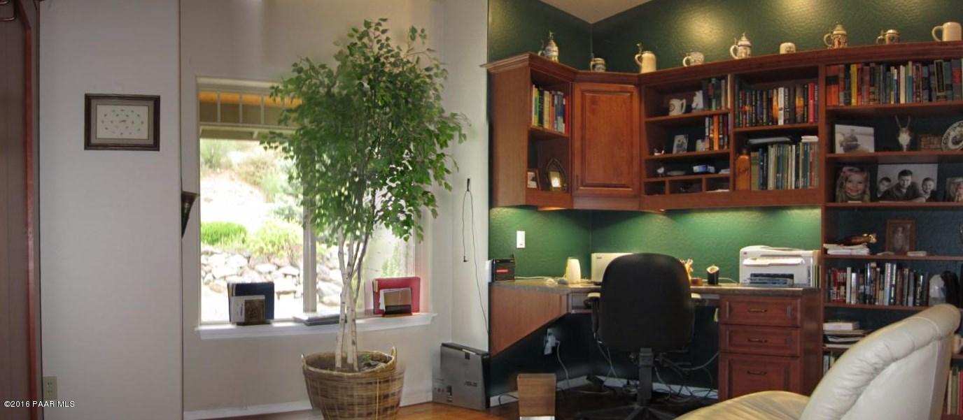 905 Hunter Ridge Road Prescott, AZ 86303 - Photo 16 of 20 Office - Bedroom