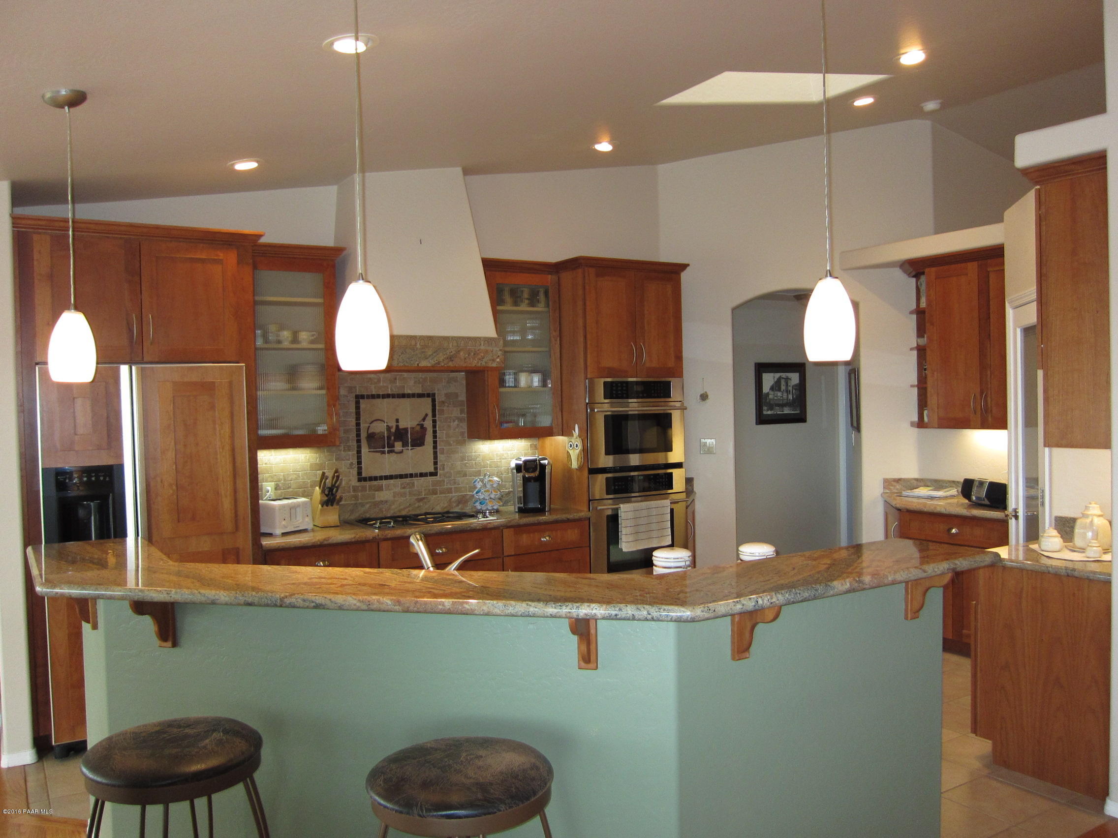 905 Hunter Ridge Road Prescott, AZ 86303 - Photo 7 of 20 Kitchen