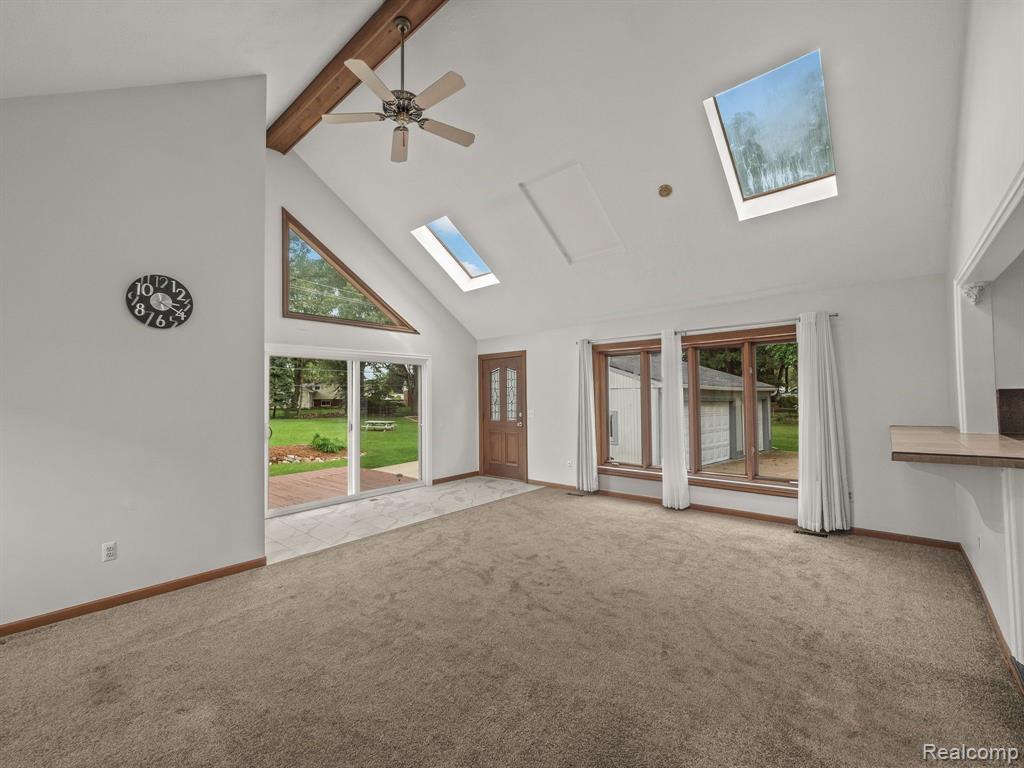 48070 Shelby Road Utica, MI 48317 - Photo 6 of 29