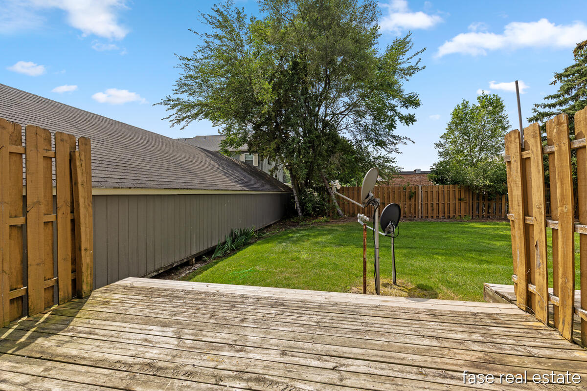 4605 Tabor Road Northwest Comstock Park, MI 49321 - Photo 16 of 23 4605-Tabor_016