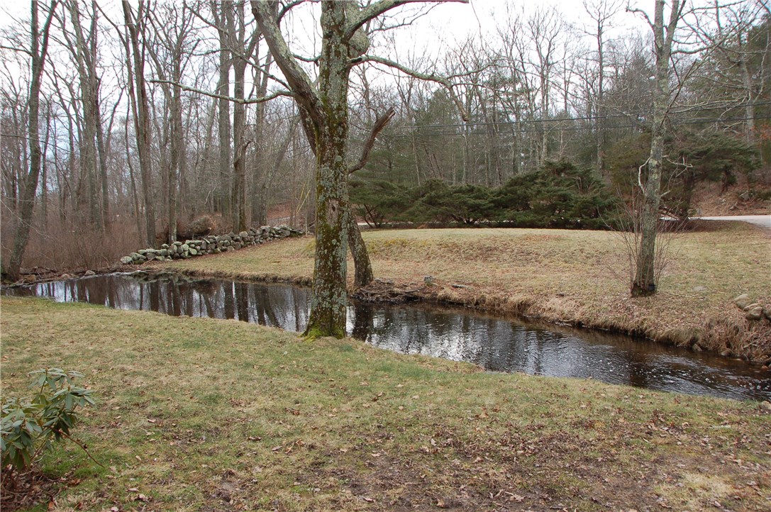 185 Carolina Nooseneck Road Richmond, RI 02898 - Photo 24 of 27