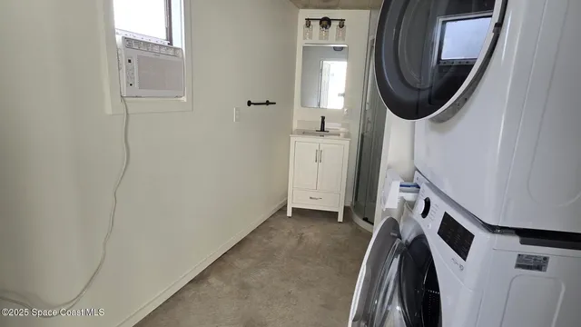 $1,200 | 135 Blue Lake Place, Cocoa, FL 32926