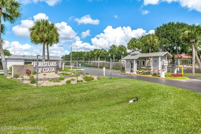$1,200 | 135 Blue Lake Place, Cocoa, FL 32926
