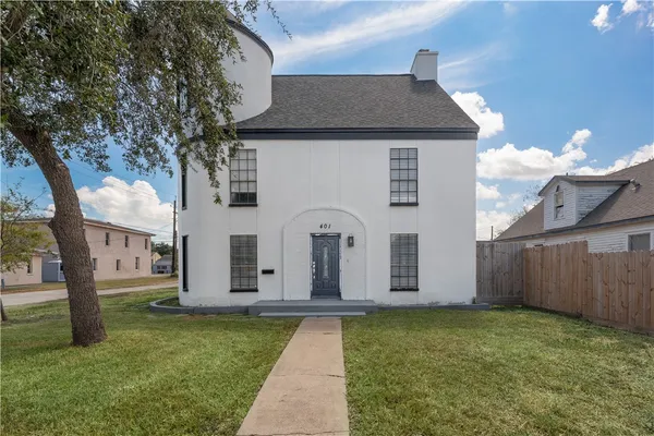 $2,850 | 401 Ohio Avenue, Corpus Christi, TX 78404