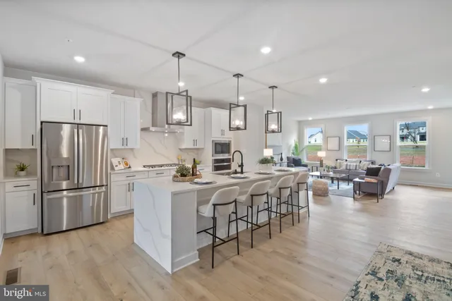 $739,900 | 13806 Ridgeview Court, Hunt Valley, MD 21030