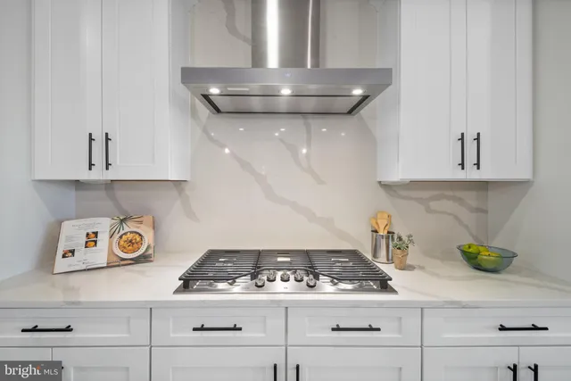 $739,900 | 13806 Ridgeview Court, Hunt Valley, MD 21030