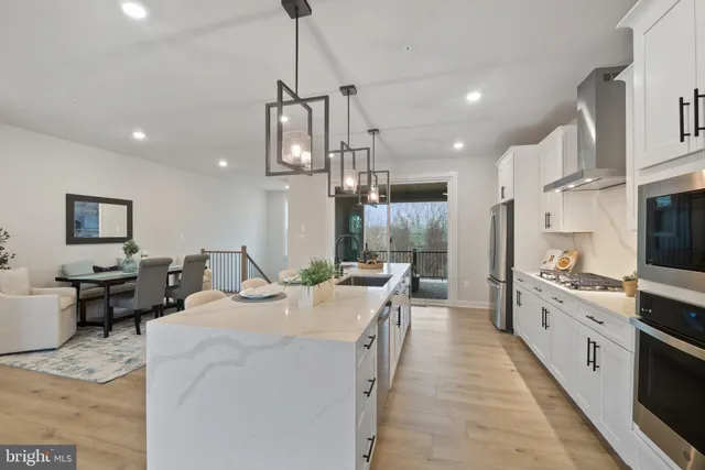 $739,900 | 13806 Ridgeview Court, Hunt Valley, MD 21030