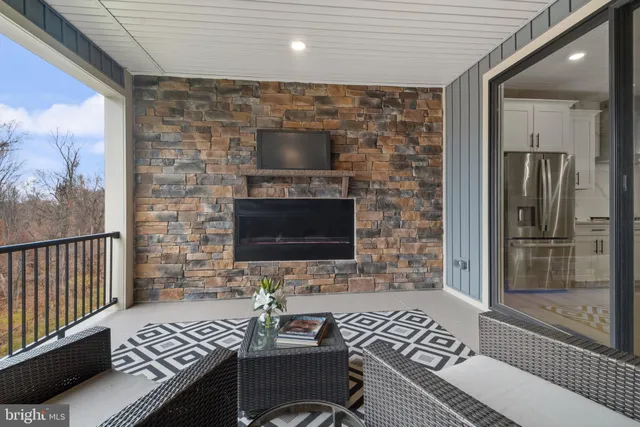 $739,900 | 13806 Ridgeview Court, Hunt Valley, MD 21030