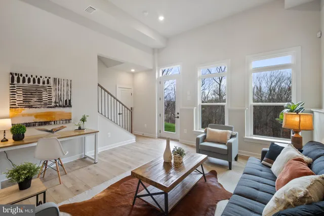 $739,900 | 13806 Ridgeview Court, Hunt Valley, MD 21030