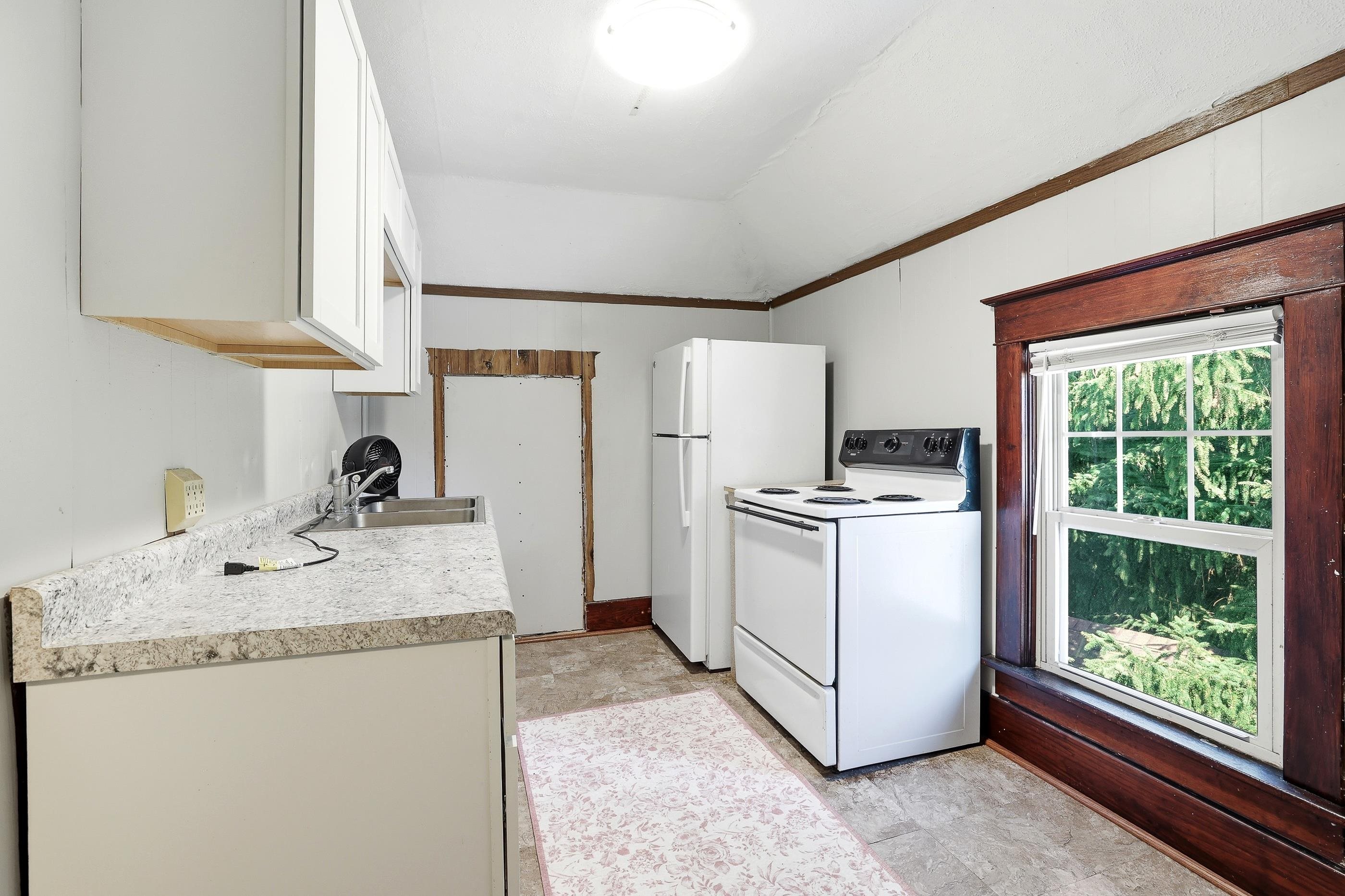 1632 Division Street Stevens Point, WI 54481 - Photo 24 of 39