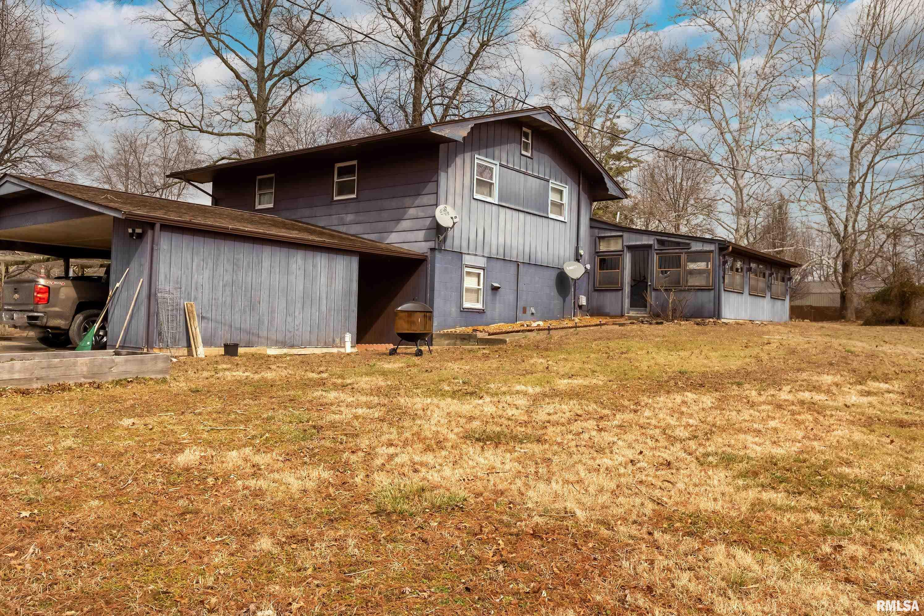 14051 Corinth Road Johnston City, IL 62951 - Photo 5 of 28 Gallery Image 5