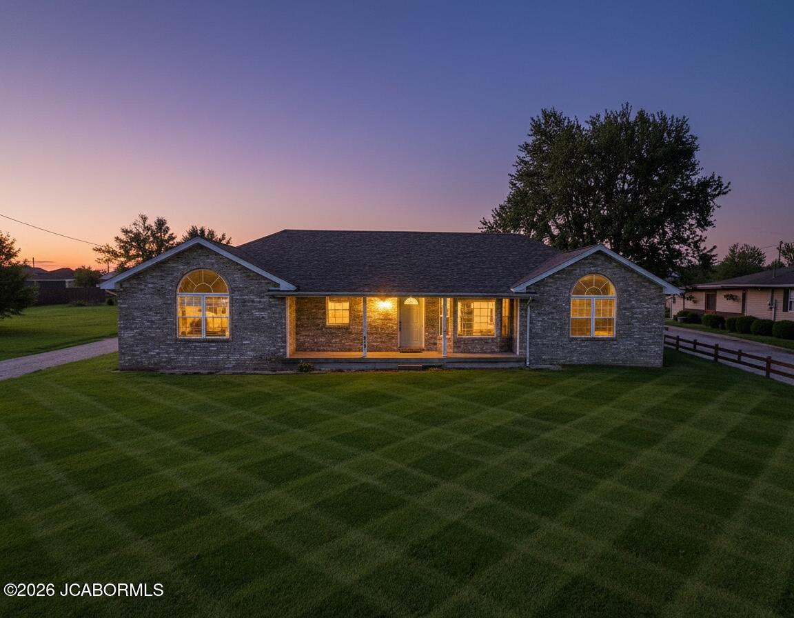 418 West Martin Street Cairo, MO 65239 - Photo 2 of 36