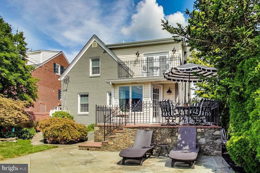 404 West 2nd Street Frederick, MD 21701 - Photo 2 of 29