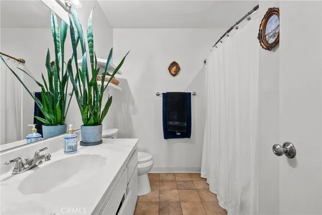 $450,000 | 25736 Player Drive, Unit R4, Valencia, CA 91355