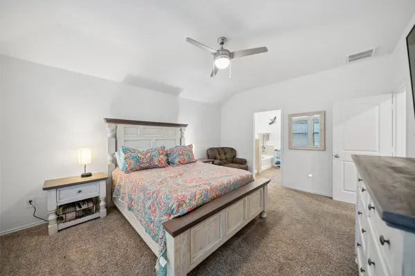 $2,100 | 3308 Cold Swan Court, Conroe, TX 77301