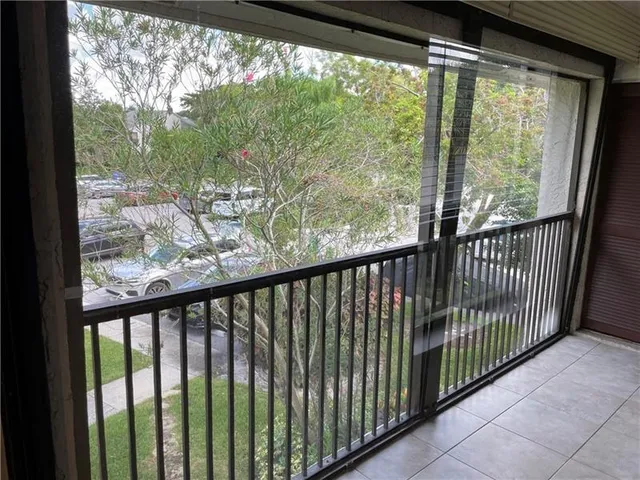 $255,000 | 3561 Northwest 35th Street, Unit 1622, Coconut Creek, FL 33066