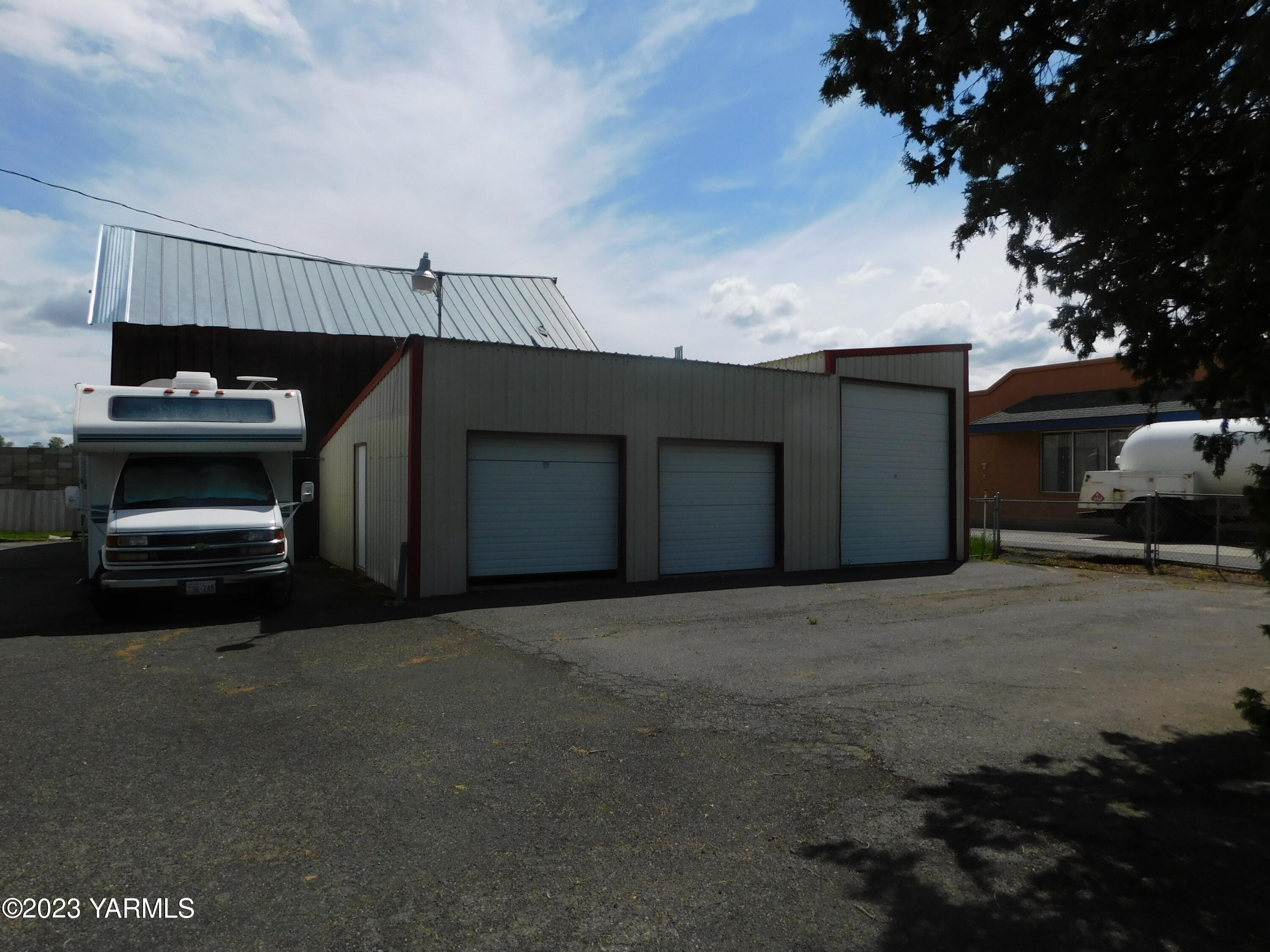 16851 Summitview Road Cowiche, WA 98923 - Photo 27 of 29 27-Shop