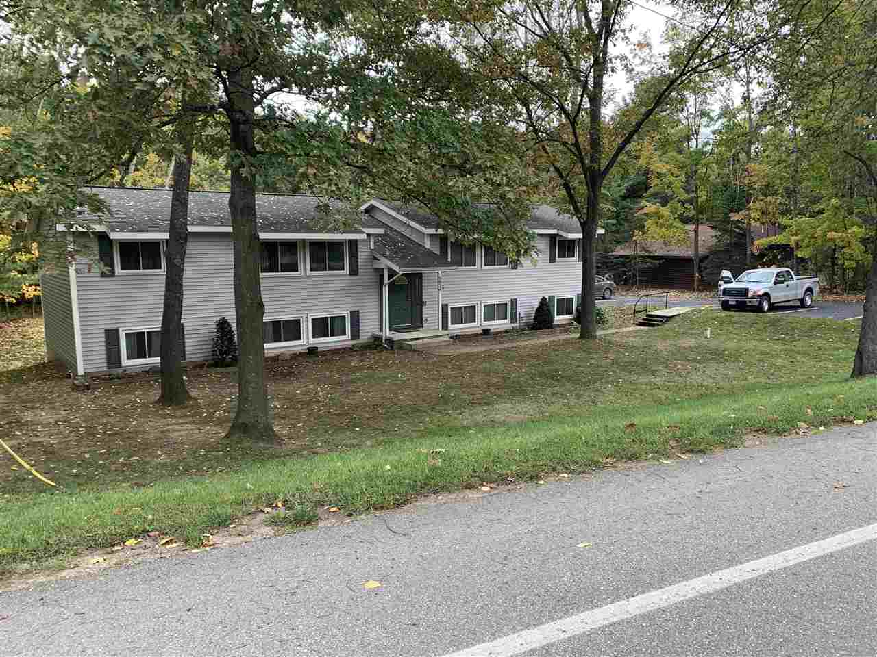 3924 Prouty Road Traverse City, MI 49686 - Photo 5 of 15 1894541-4.JPG