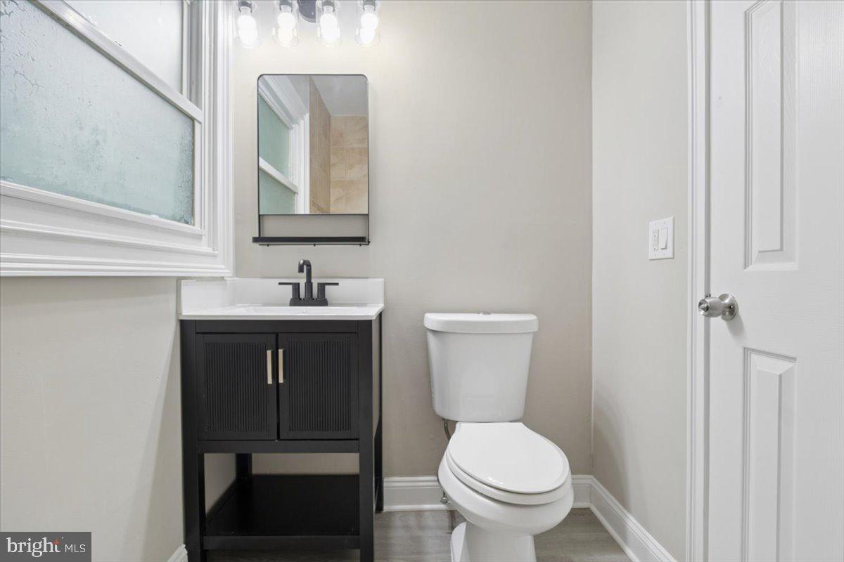 38 Gramercy Lane Willingboro, NJ 08046 - Photo 20 of 23 Sleek and modern bathroom retreat.