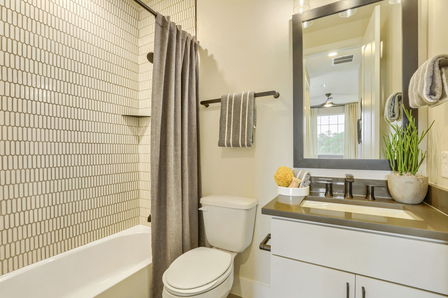 336 Ridgeway Lane Georgetown, TX 78628 - Photo 21 of 24 Representative photo, home is under construction