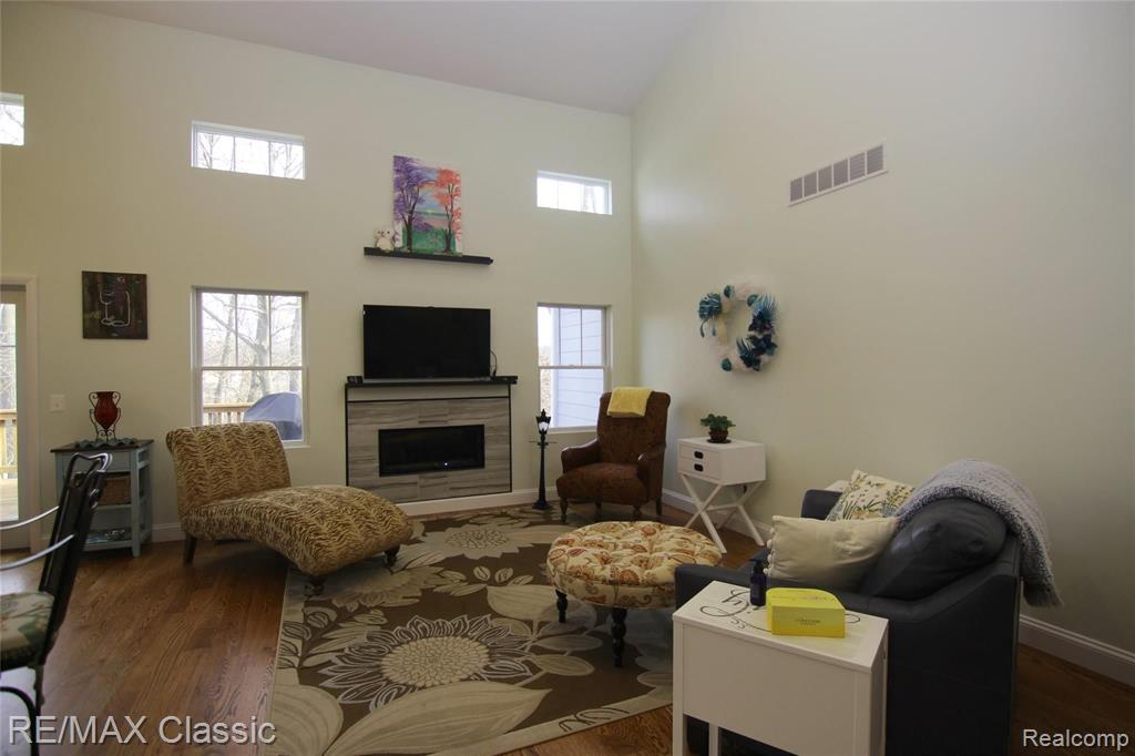 30788 Golden Ridge Novi, MI 48377 - Photo 17 of 35