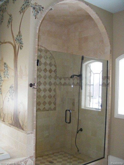 5822 North Territorial Road Dexter, MI 48130 - Photo 24 of 25 Master Bath Shower
