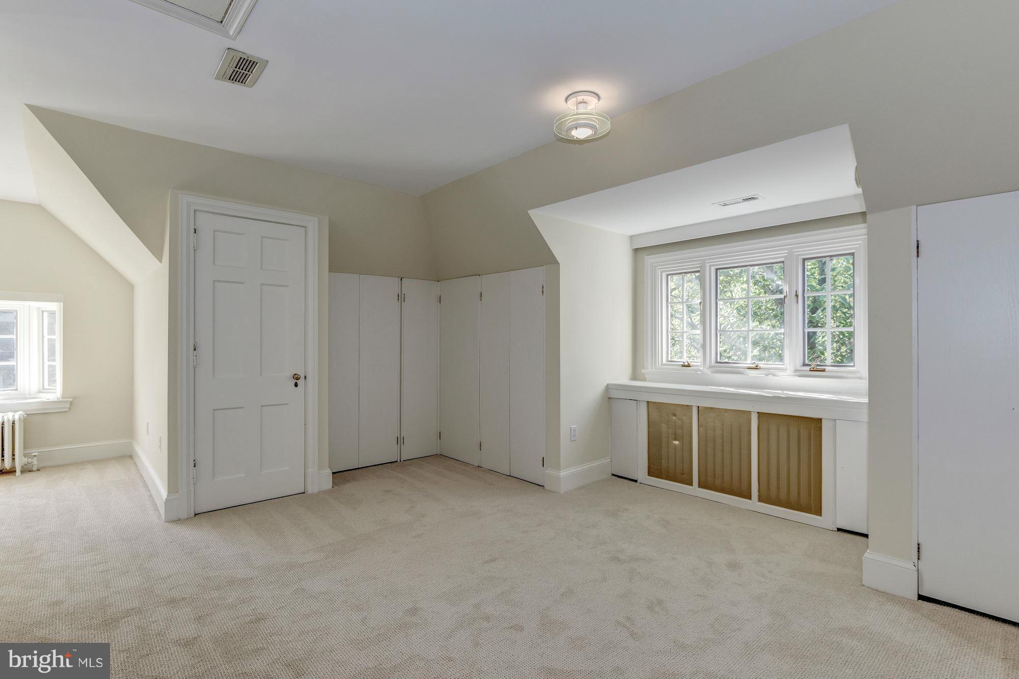 3017 Cortland Place Northwest Washington, DC 20008 - Photo 17 of 30 Bedroom