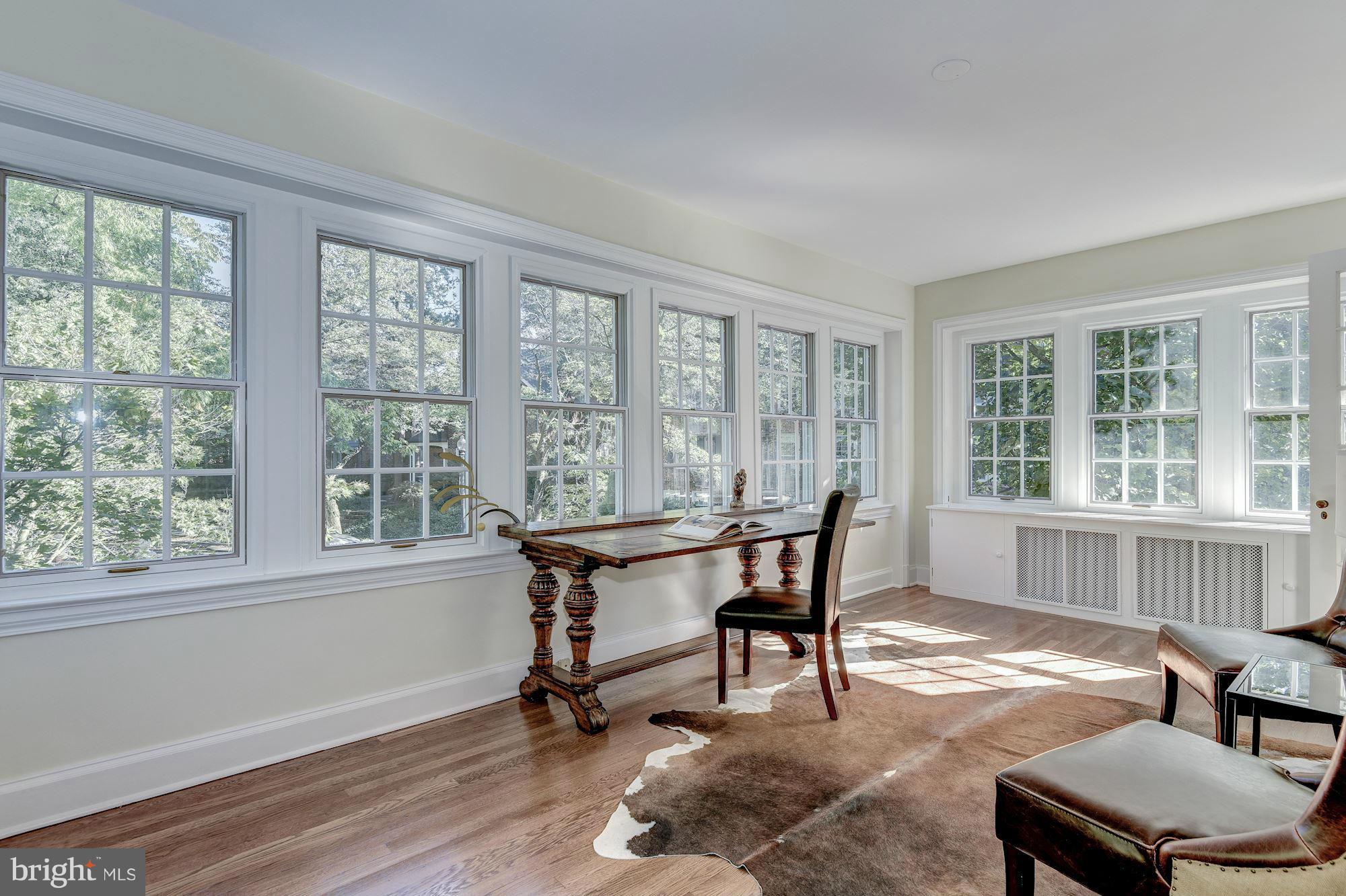 3017 Cortland Place Northwest Washington, DC 20008 - Photo 25 of 30 Family Room