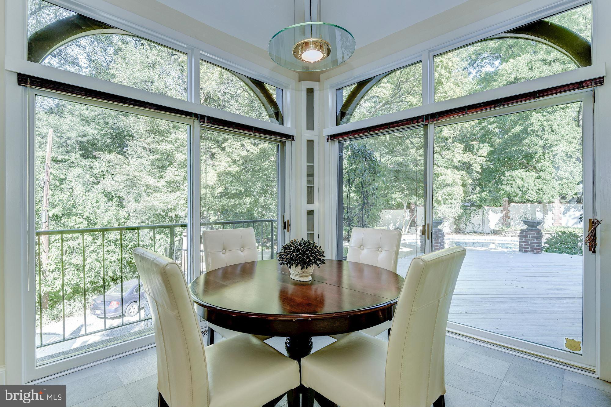 3017 Cortland Place Northwest Washington, DC 20008 - Photo 9 of 30 Kitchen