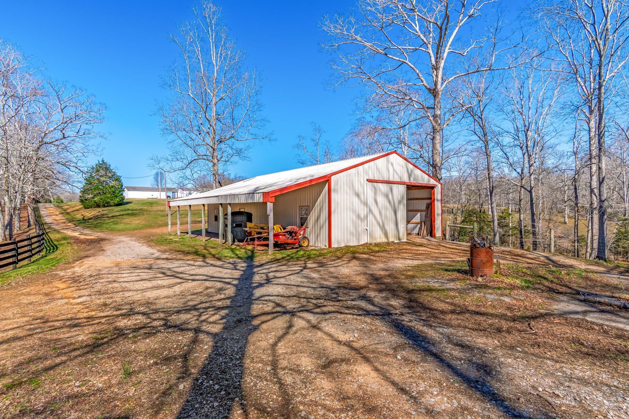 801 Collier Bend Road Charlotte, TN 37036 - Photo 37 of 84