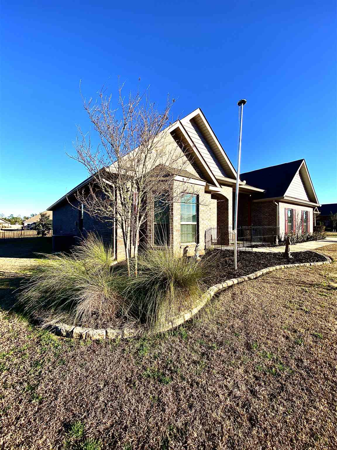 2006 Mandeville Lane Foley, AL 36535 - Photo 2 of 18