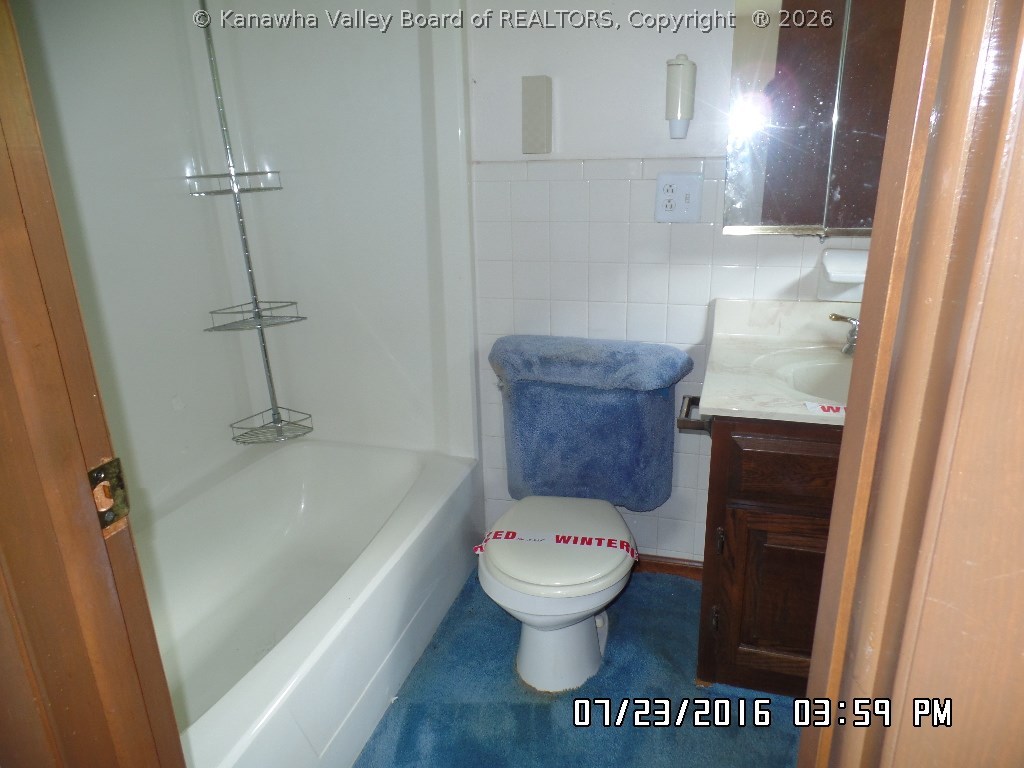 3841 Grapevine Road Huntington, WV 25701 - Photo 14 of 19 Gallery Image 14