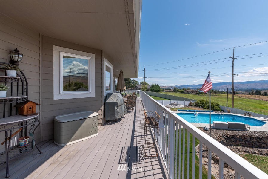 1005 Ridge Crest Drive Wenatchee, WA 98801 - Photo 14 of 25 Gallery Image 14