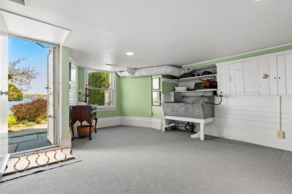 125 Front Street Marblehead, MA 01945 - Photo 29 of 40 Gallery Image 29